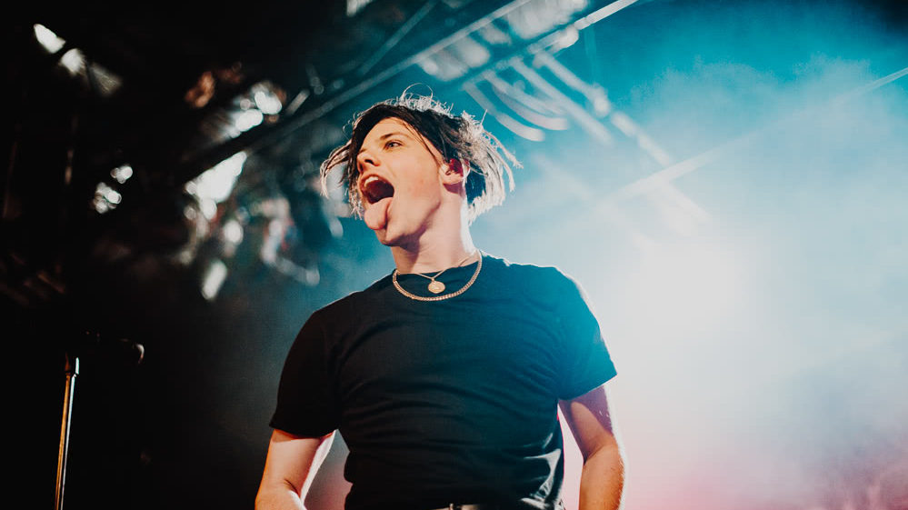 You are currently viewing Yungblud announces “intimate as fuck” UK tour dates
