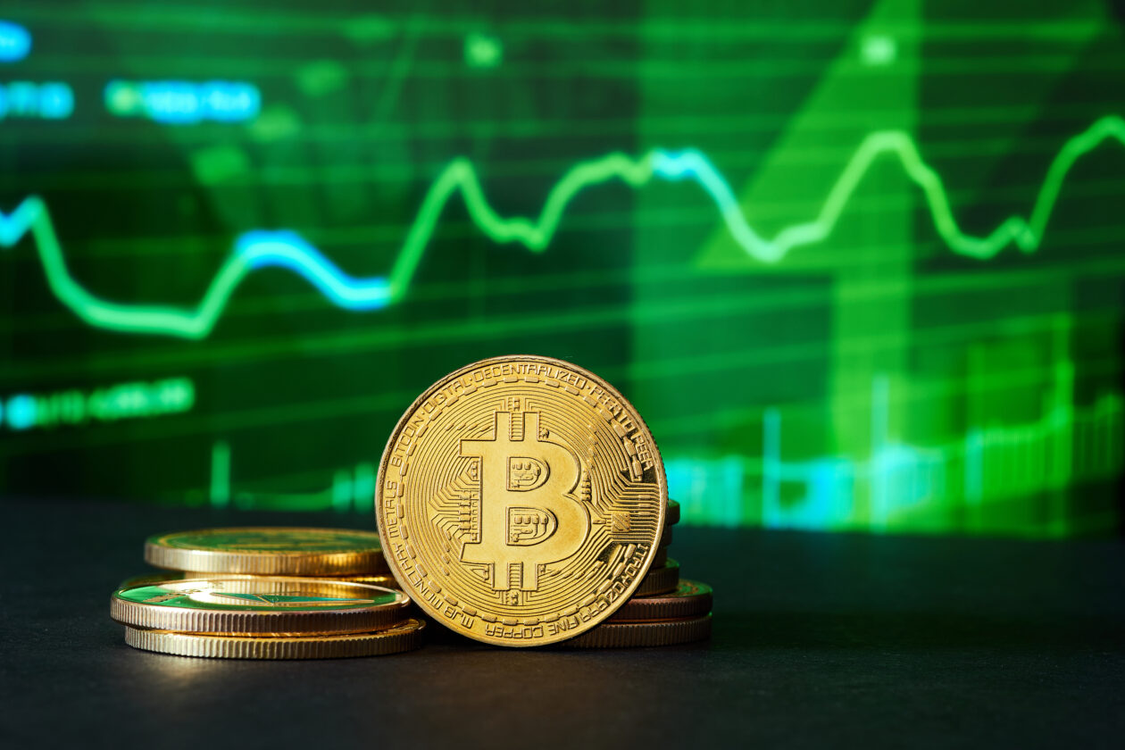 You are currently viewing Прогноз BTC на 2025 год по месяцам: почему май и ноябрь – ключевые точки